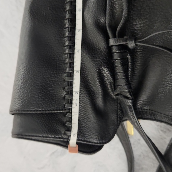 Faux leather bag - Picture 11 of 12